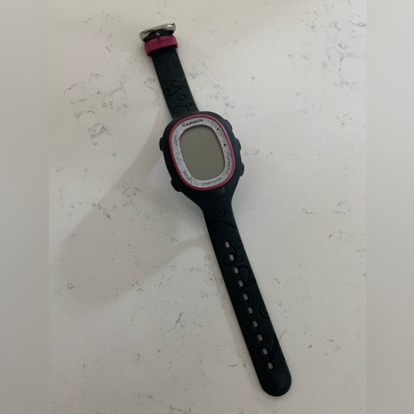 Garmin FR70 Pink Watch with Heart Rate Monitor and ANT stick - Picture 6 of 10